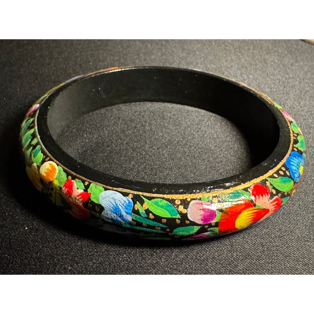 Vintage Wooden‎ Hand Painted Tropical Lacquered Bangle Bracelet